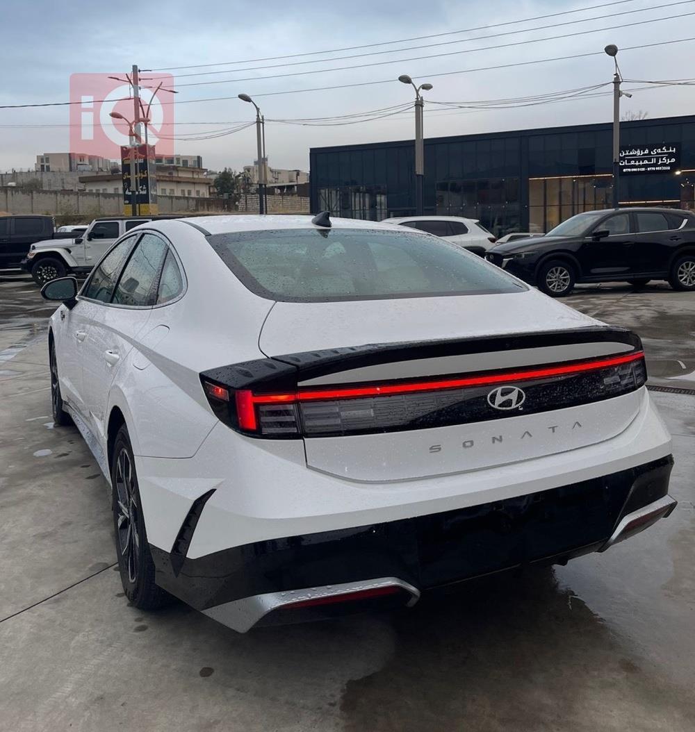 هیۆندای سۆناتا